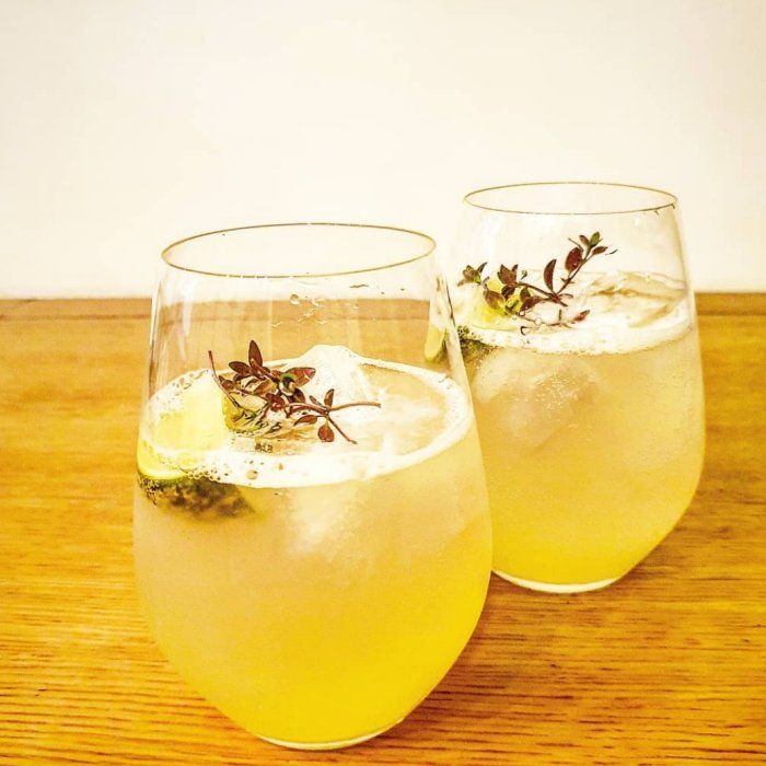 Cocktail Lemon Elderflower Spritzer